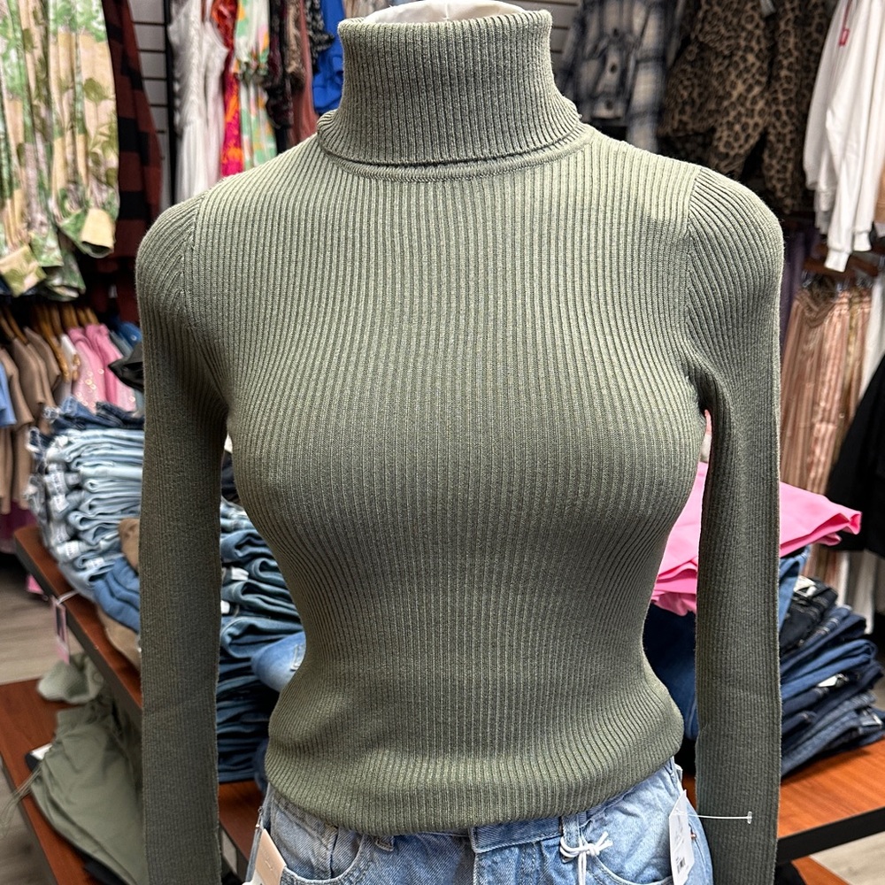Olive Green Ribbed Turtleneck Sweater